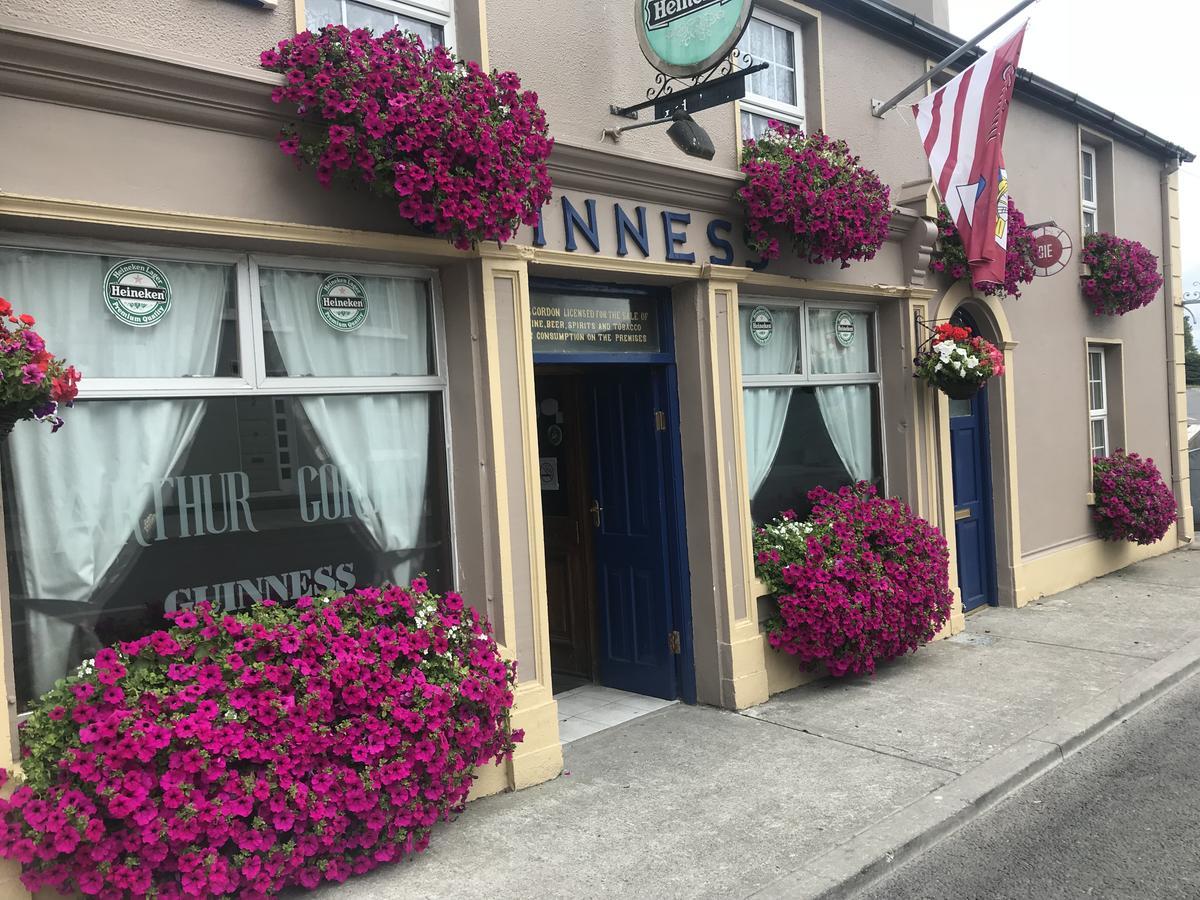 Gordon'S Guesthouse Loughrea Eksteriør billede